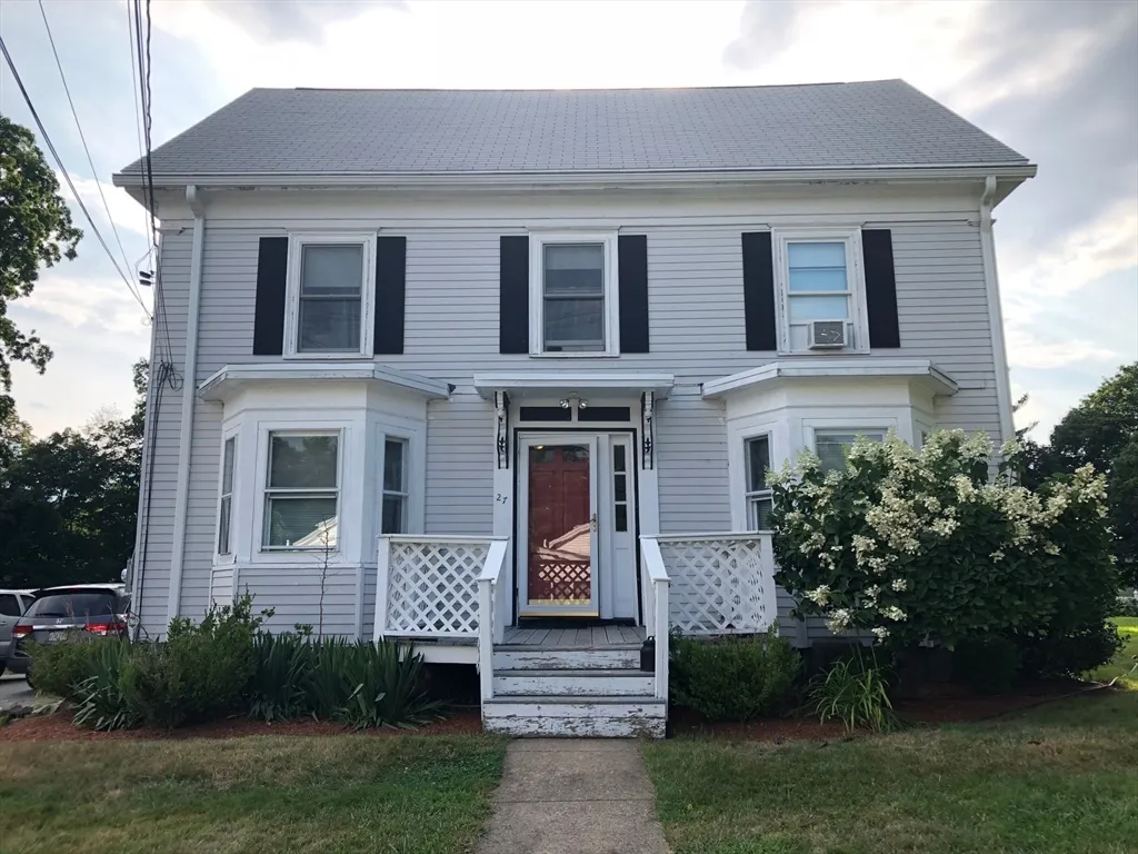 2 bed, 1 bath apartment for rent at 27 Pleasant St Unit 1, Middleton — photo 1 of 21