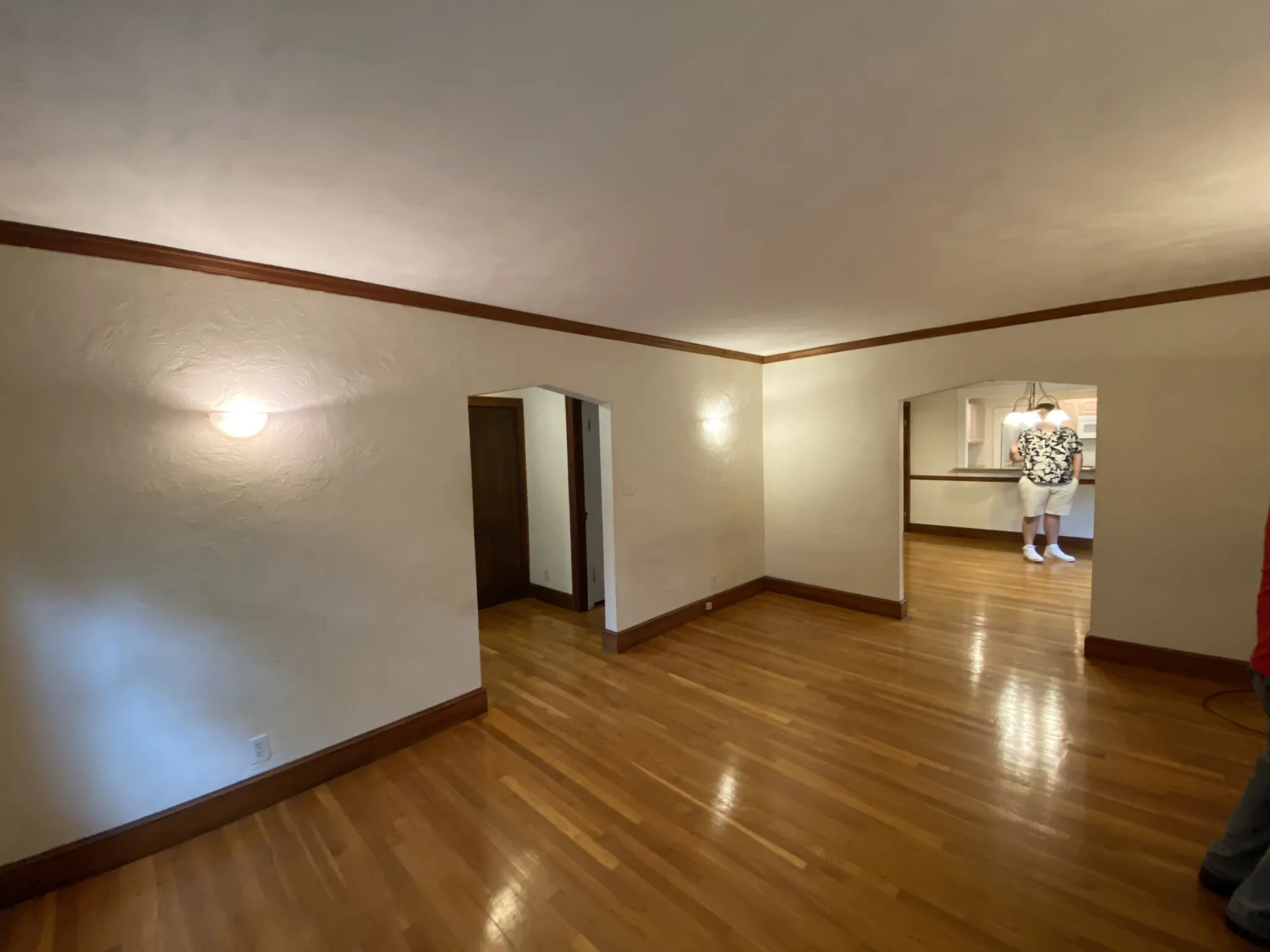 2 bed, 1 bath apartment for rent at 27 Portina Rd Unit 1, Brighton — photo 3 of 17