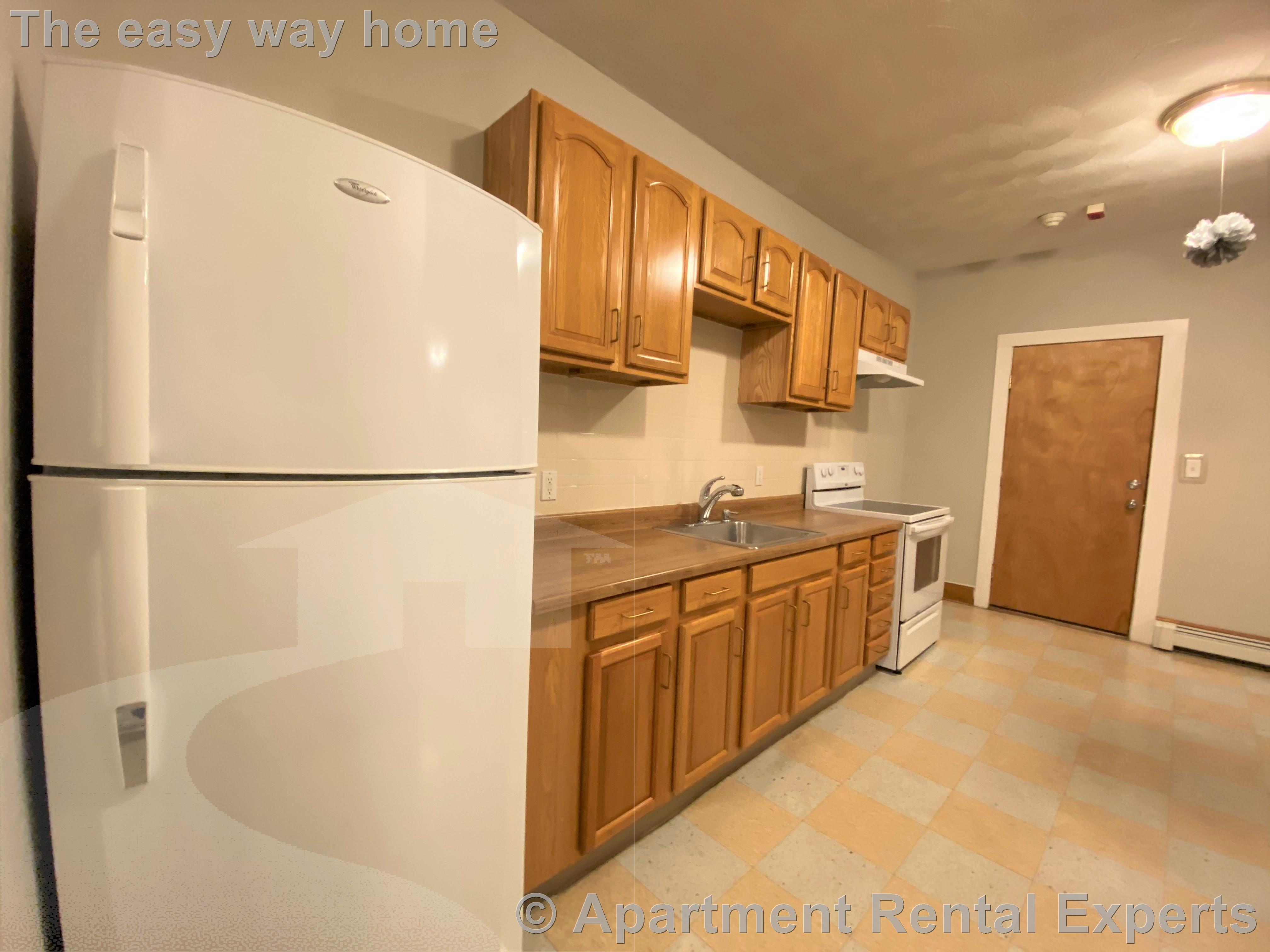 2 bed, 1 bath apartment for rent at 27 Portsmouth St Unit 3, Kendall Square — photo 3 of 12