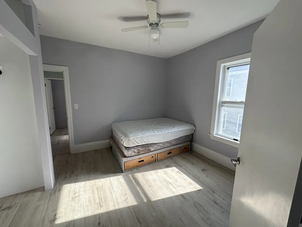 3 bed, 1 bath apartment for rent at 27 Prescott Ave Unit 2, Chelsea — photo 10 of 12
