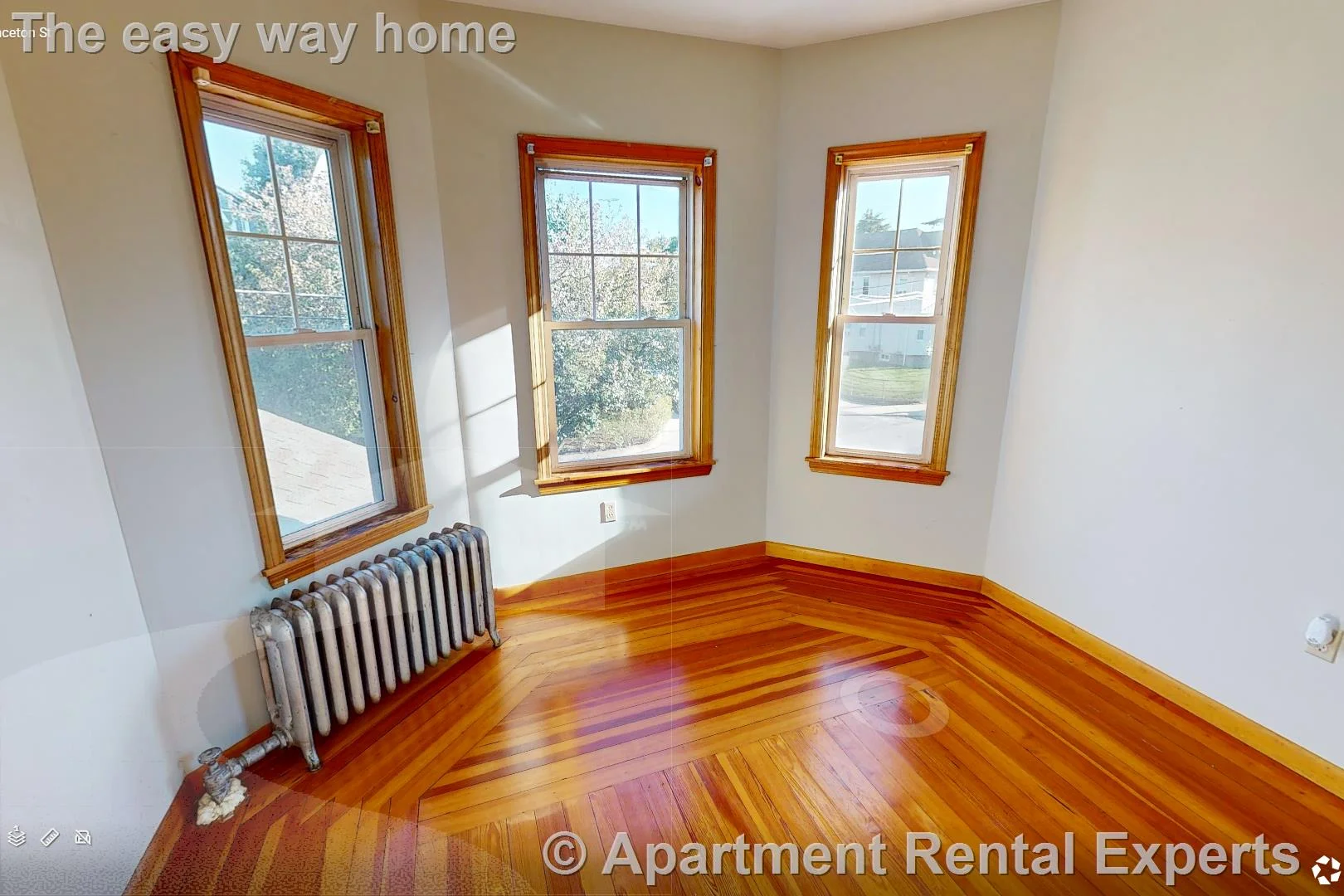 4 bed, 1 bath apartment for rent at 27 Princeton St Unit 2, Tufts — photo 7 of 16