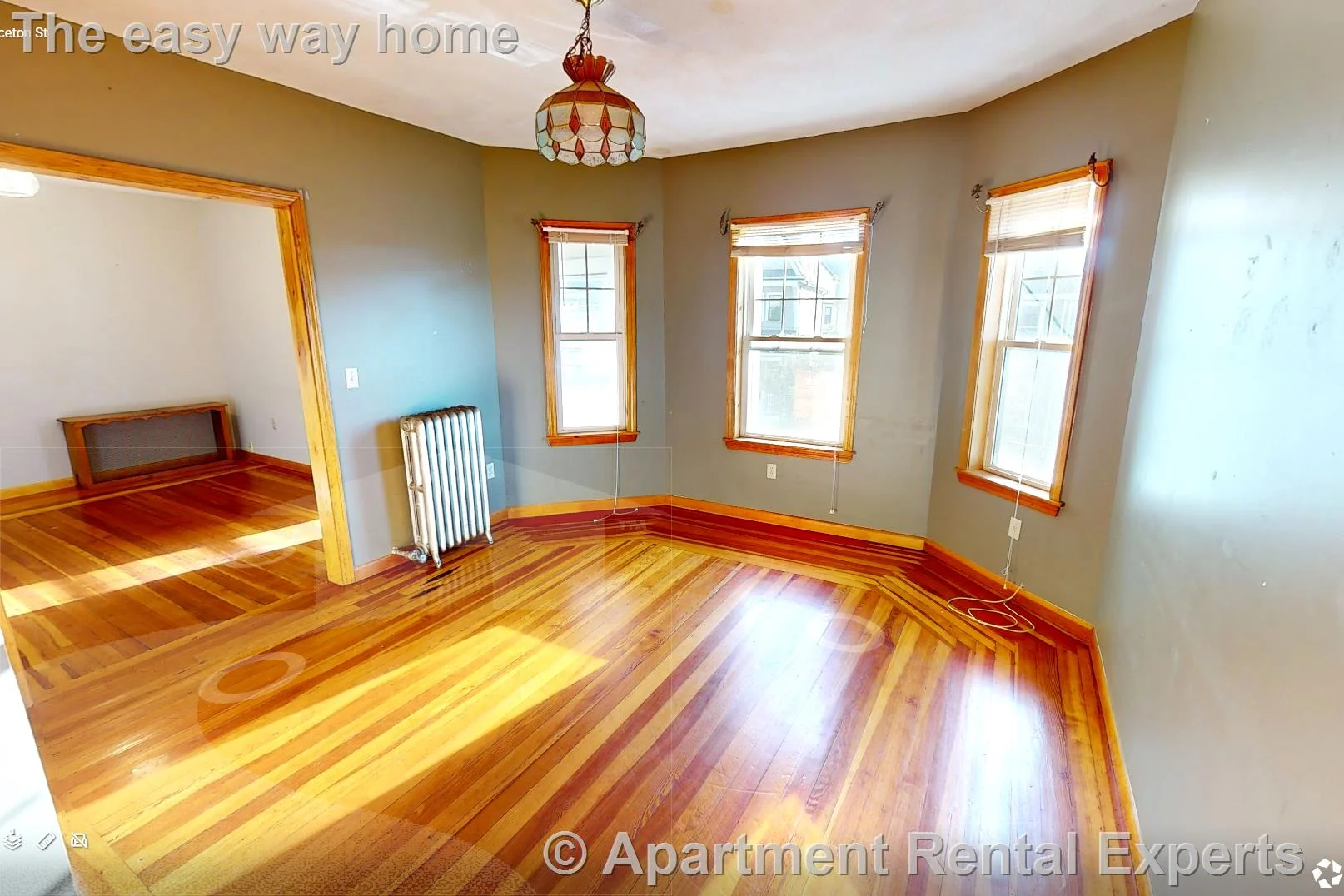 4 bed, 1 bath apartment for rent at 27 Princeton St Unit 2, Tufts — photo 3 of 16