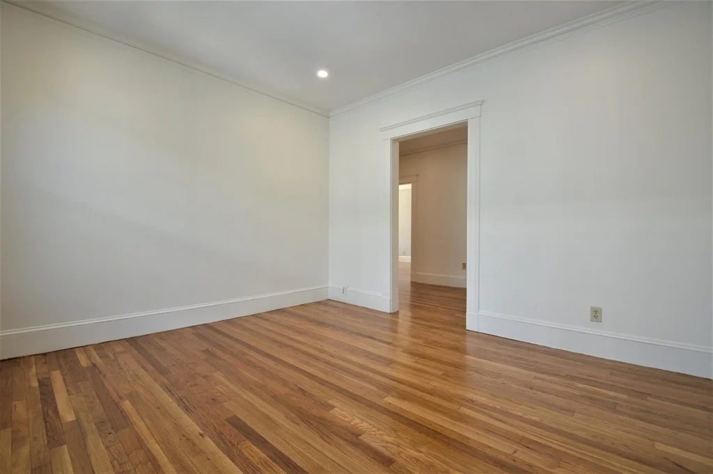 4 bed, 2 bath apartment for rent at 27 Ransom Rd Unit 1, Brighton — photo 16 of 23