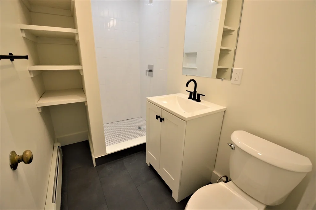 4 bed, 2 bath apartment for rent at 27 Ransom Rd Unit 1, Brighton — photo 19 of 23