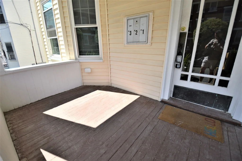 4 bed, 2 bath apartment for rent at 27 Ransom Rd Unit 1, Brighton — photo 20 of 23