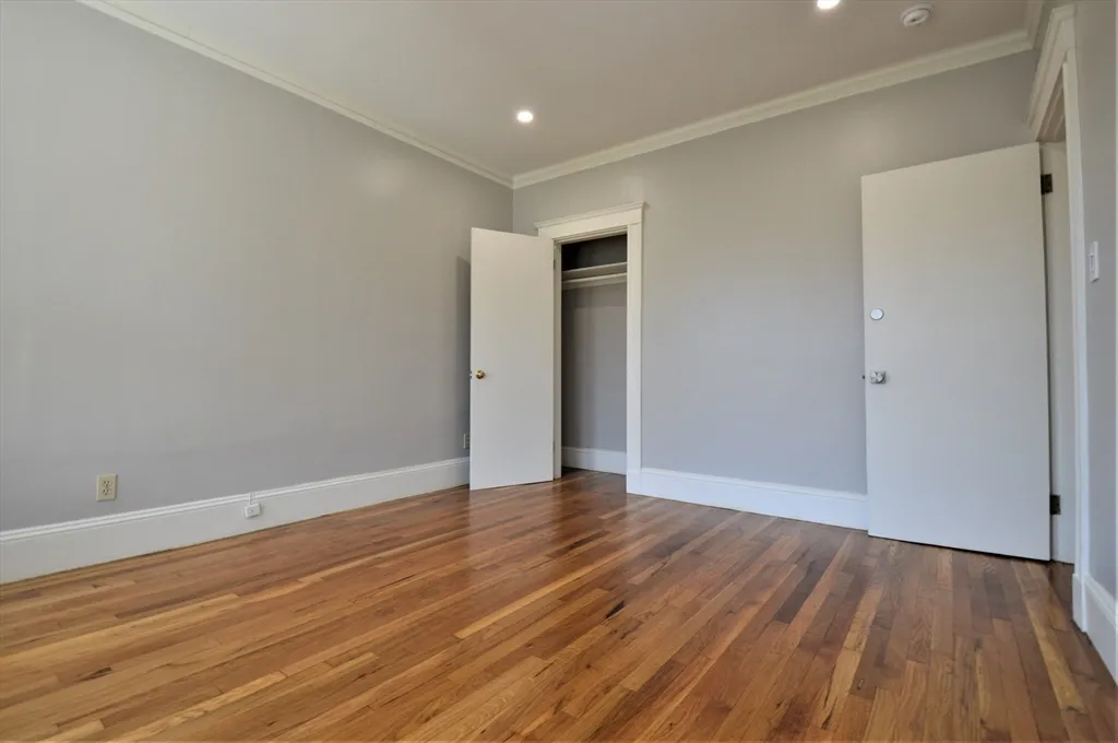 4 bed, 2 bath apartment for rent at 27 Ransom Rd Unit 2, Brighton — photo 14 of 29