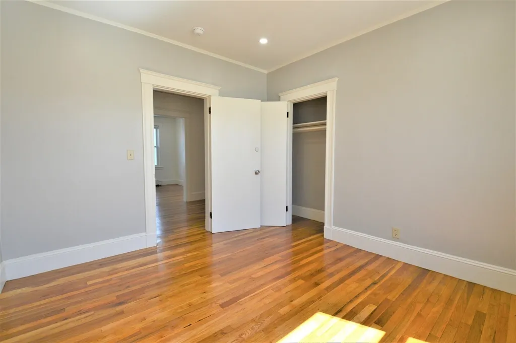 4 bed, 2 bath apartment for rent at 27 Ransom Rd Unit 2, Brighton — photo 18 of 29
