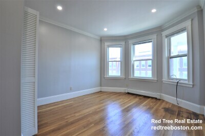 4 bed, 2 bath apartment for rent at 27 Ransom Rd Unit 3, Brighton — photo 7 of 32