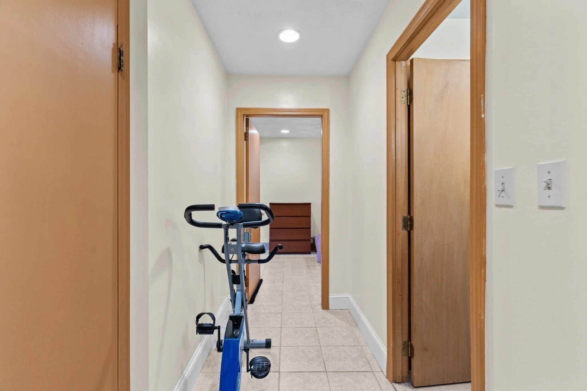 3 bed, 2 bath apartment for rent at 27 Ridge Hill Ave Unit 27, Malden — photo 14 of 22