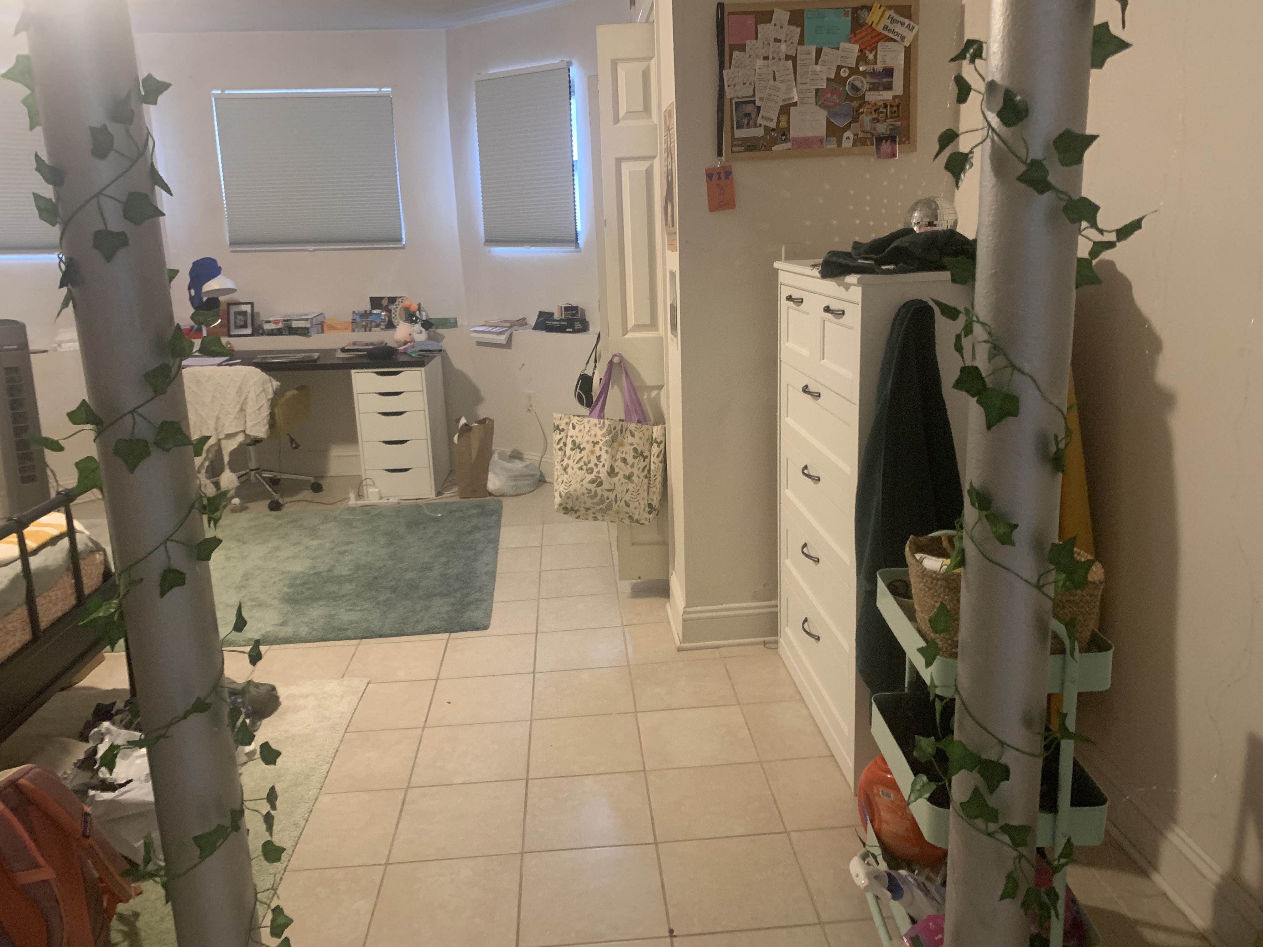 4 bed, 2 bath apartment for rent at 27 Saint Lukes Rd Unit 1, Allston — photo 16 of 24