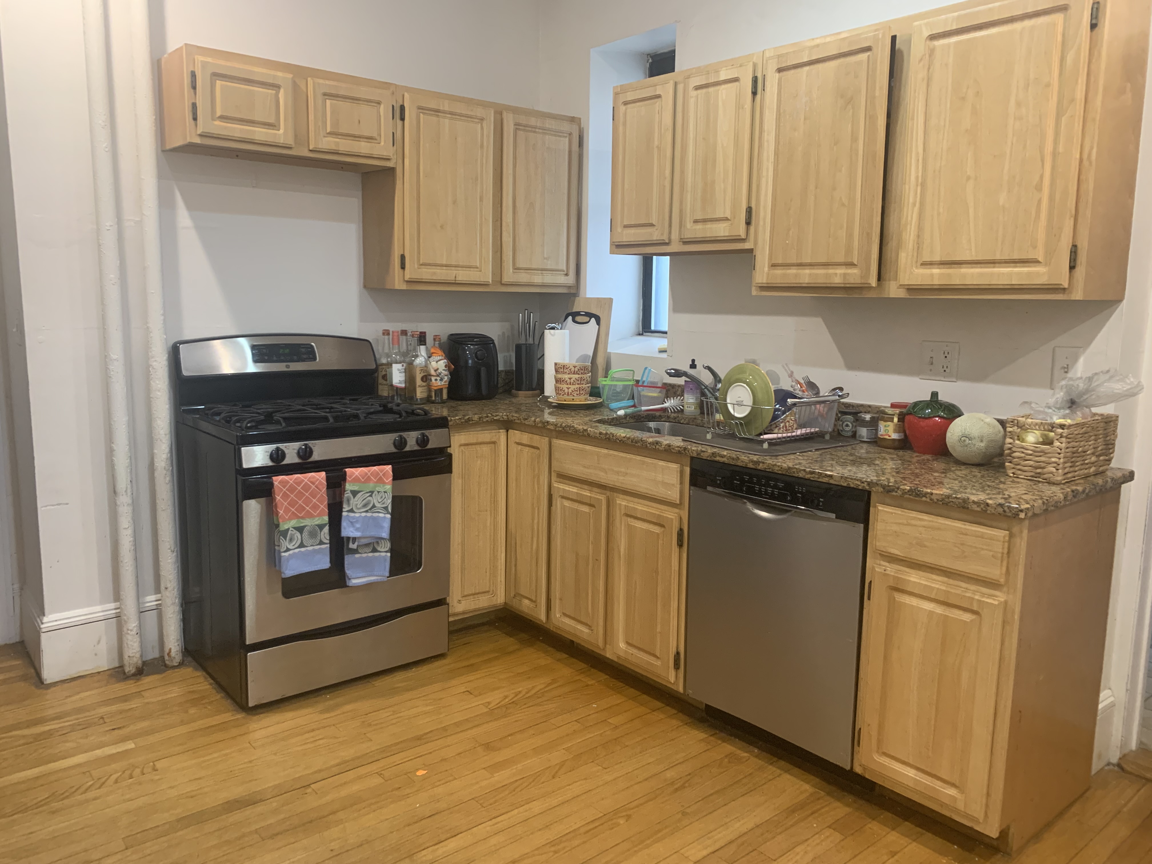 4 bed, 2 bath apartment for rent at 27 Saint Lukes Rd Unit 1, Allston