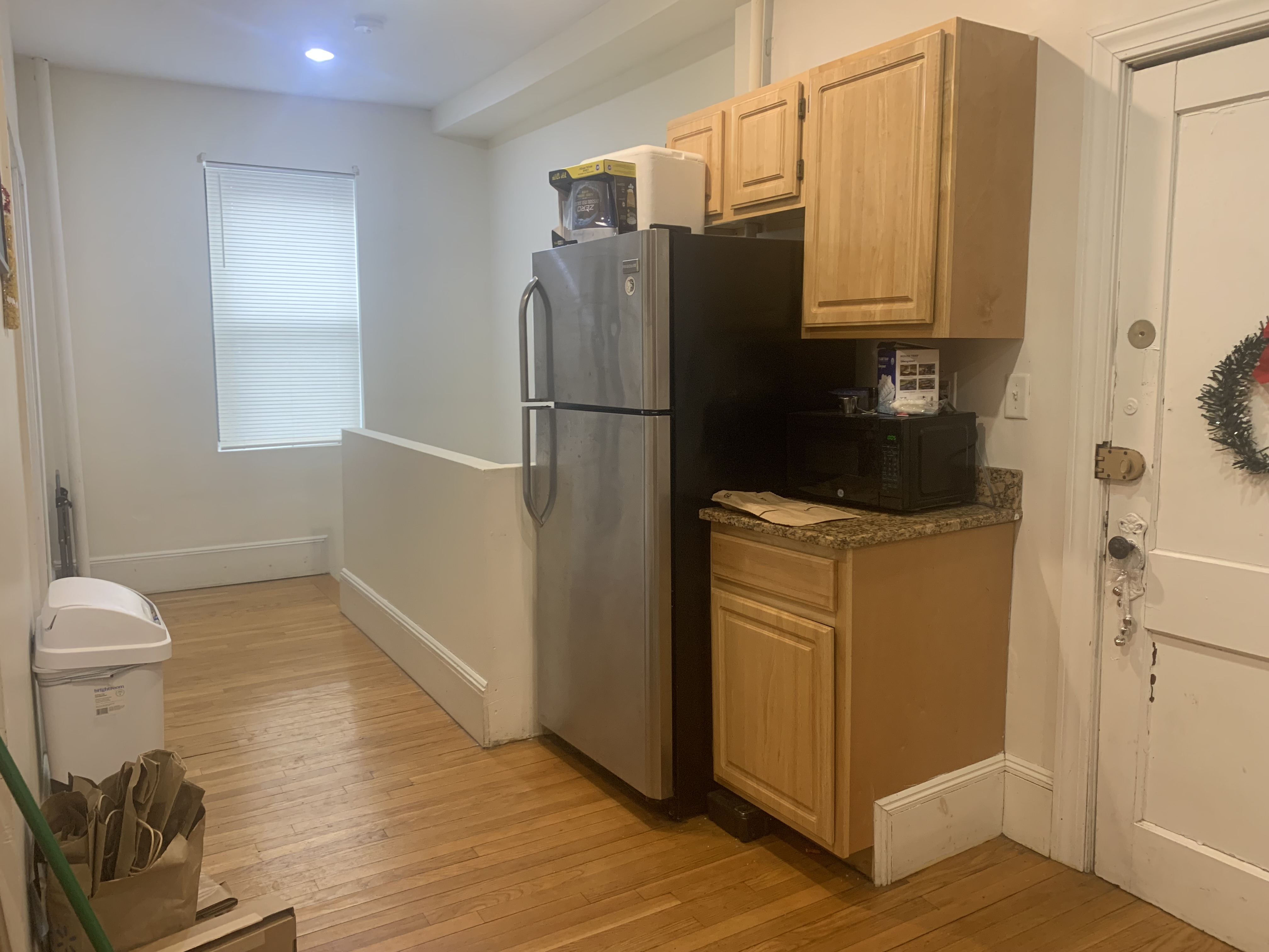 4 bed, 2 bath apartment for rent at 27 Saint Lukes Rd Unit 1, Allston — photo 3 of 24