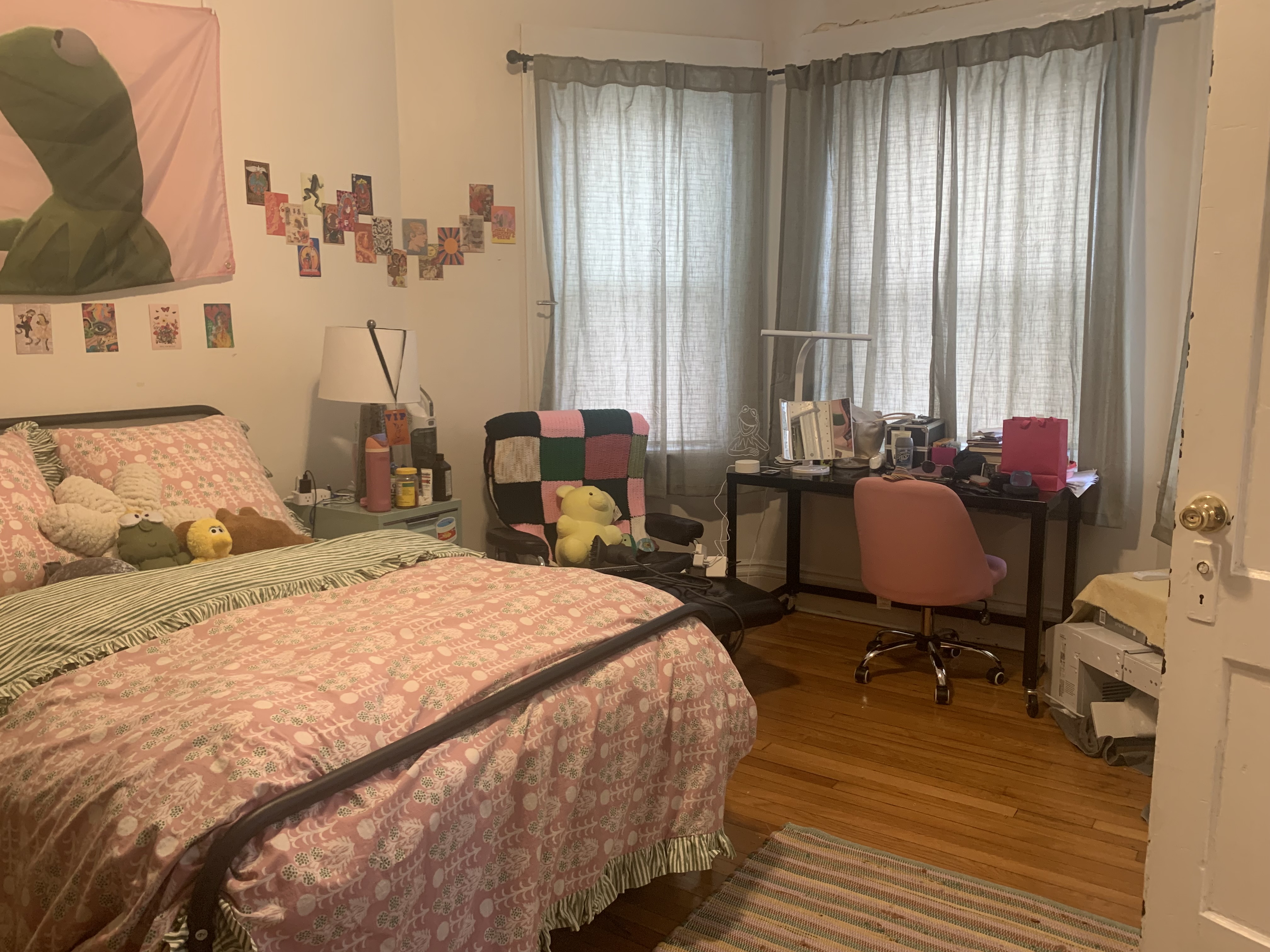 4 bed, 2 bath apartment for rent at 27 Saint Lukes Rd Unit 1, Allston — photo 12 of 24