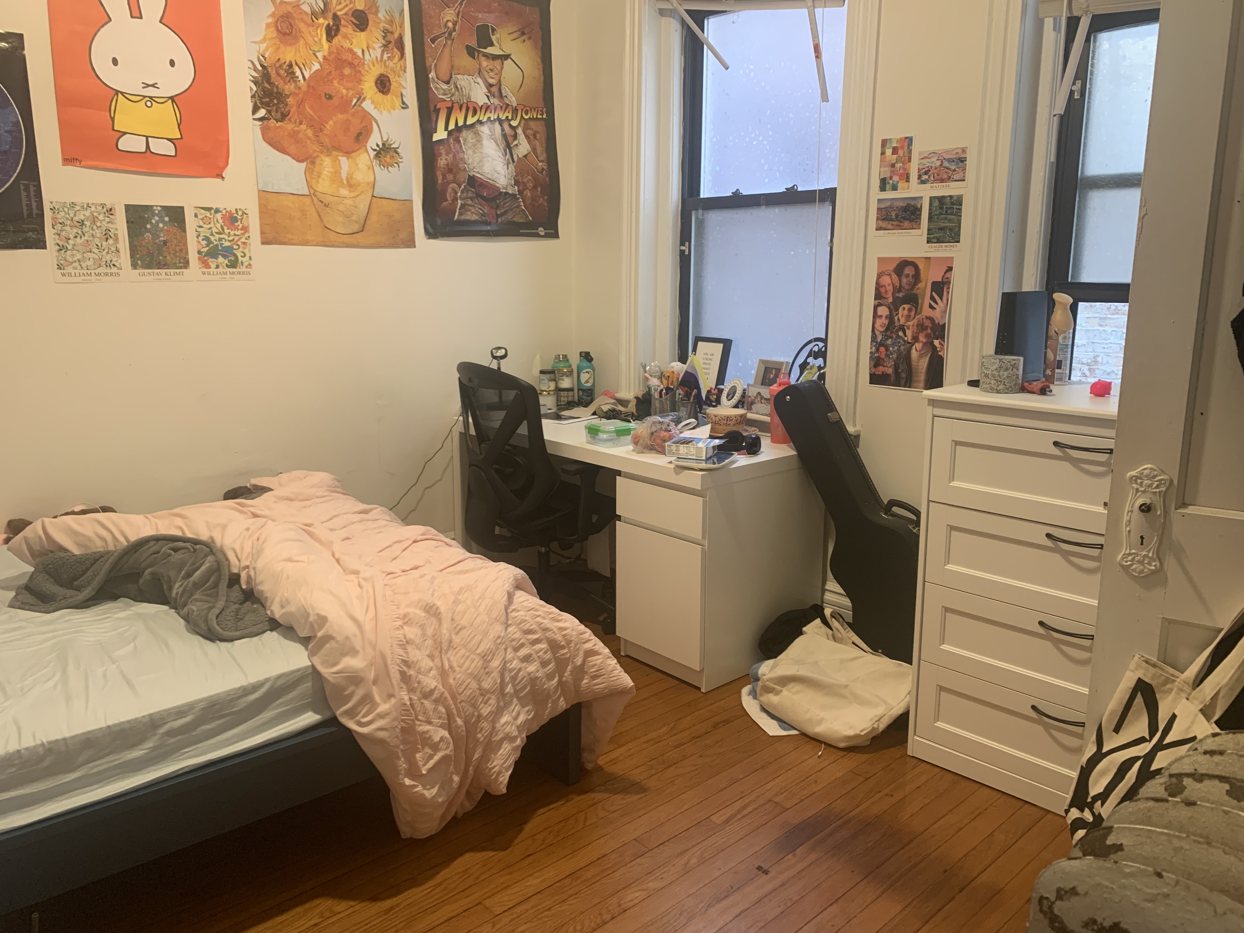 4 bed, 2 bath apartment for rent at 27 Saint Lukes Rd Unit 1, Allston — photo 7 of 24
