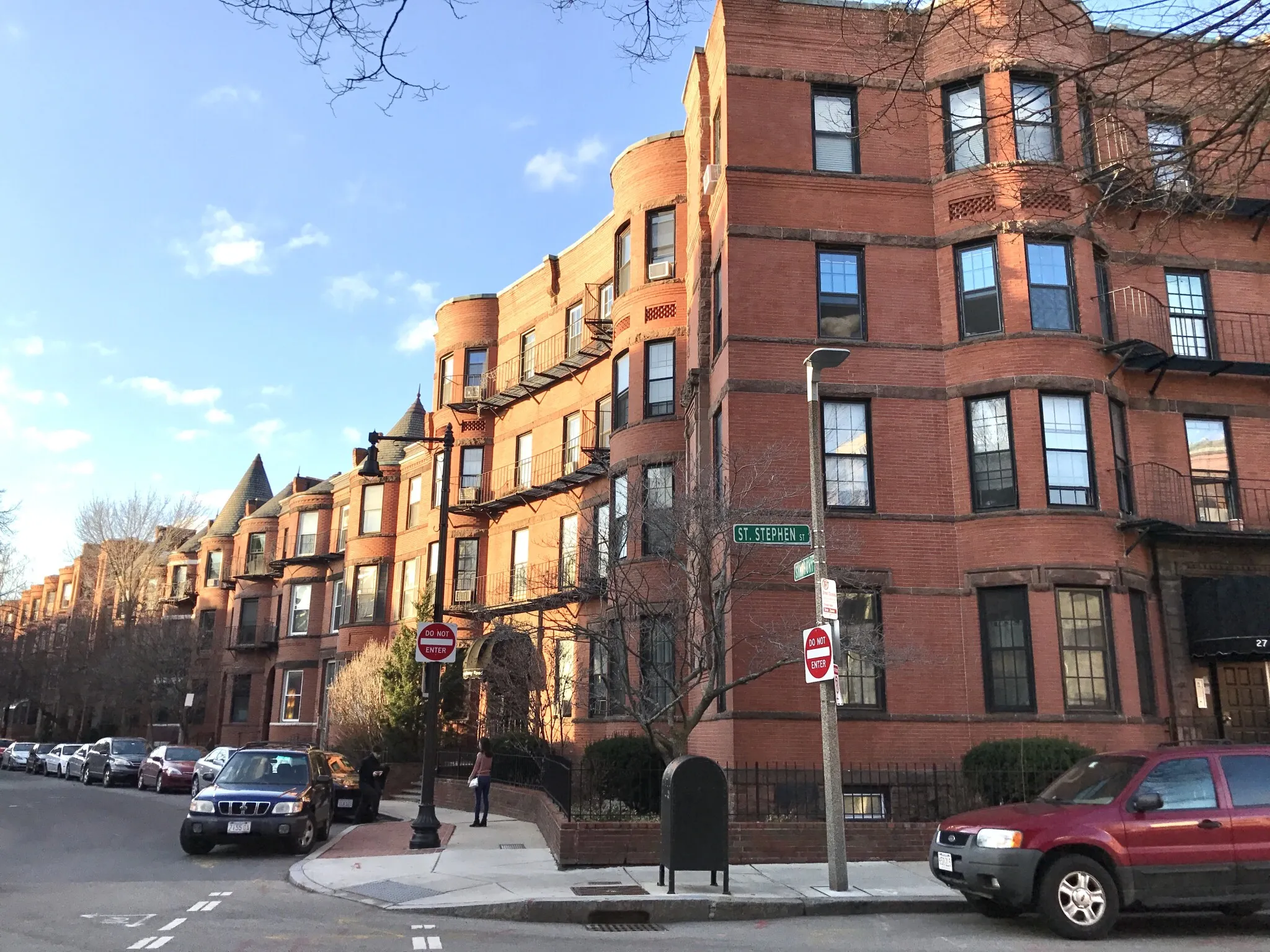 3 bed, 2 bath apartment for rent at 27 Saint Stephen St Unit 1, Fenway — photo 8 of 9