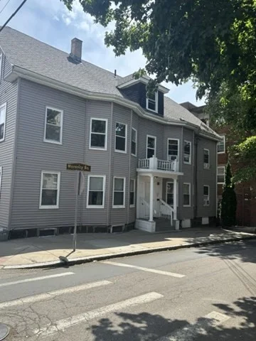 2 bed, 1 bath apartment for rent at 27 Salem St Unit 2L, Glenwood — photo 1 of 11