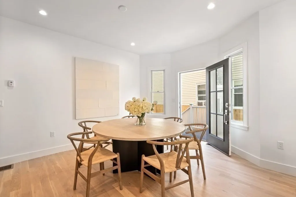 2 bed, 2 bath apartment for rent at 27 Saxon Unit 1, Dorchester — photo 5 of 15