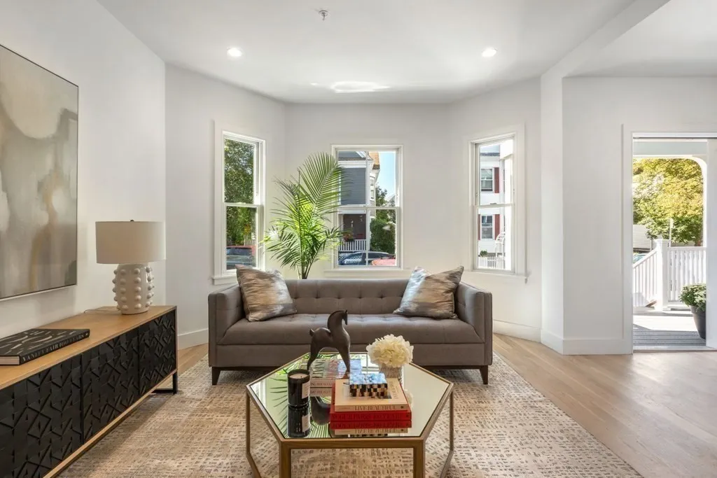 2 bed, 2 bath apartment for rent at 27 Saxon Unit 1, Dorchester — photo 6 of 15