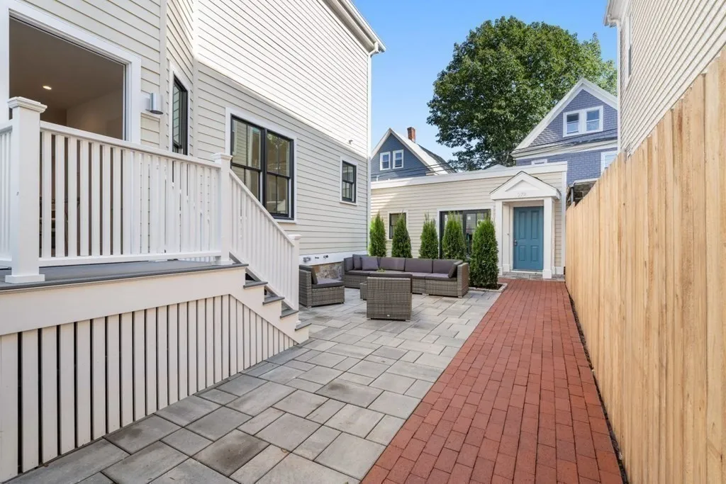 2 bed, 2 bath apartment for rent at 27 Saxon Unit 1, Dorchester — photo 13 of 15