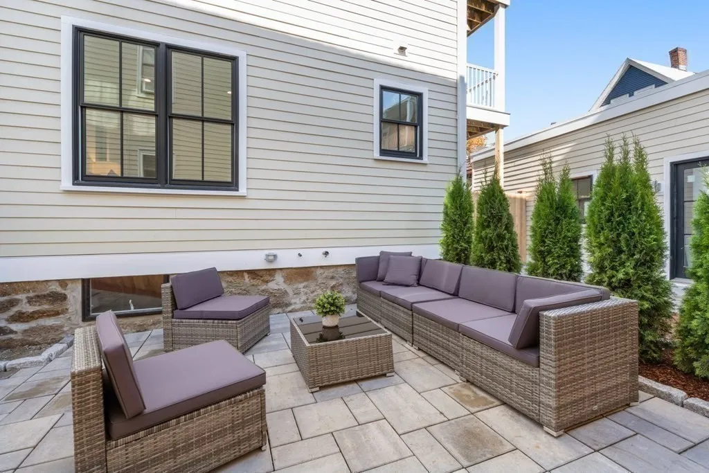 2 bed, 2 bath apartment for rent at 27 Saxton Unit 1, Dorchester — photo 12 of 15