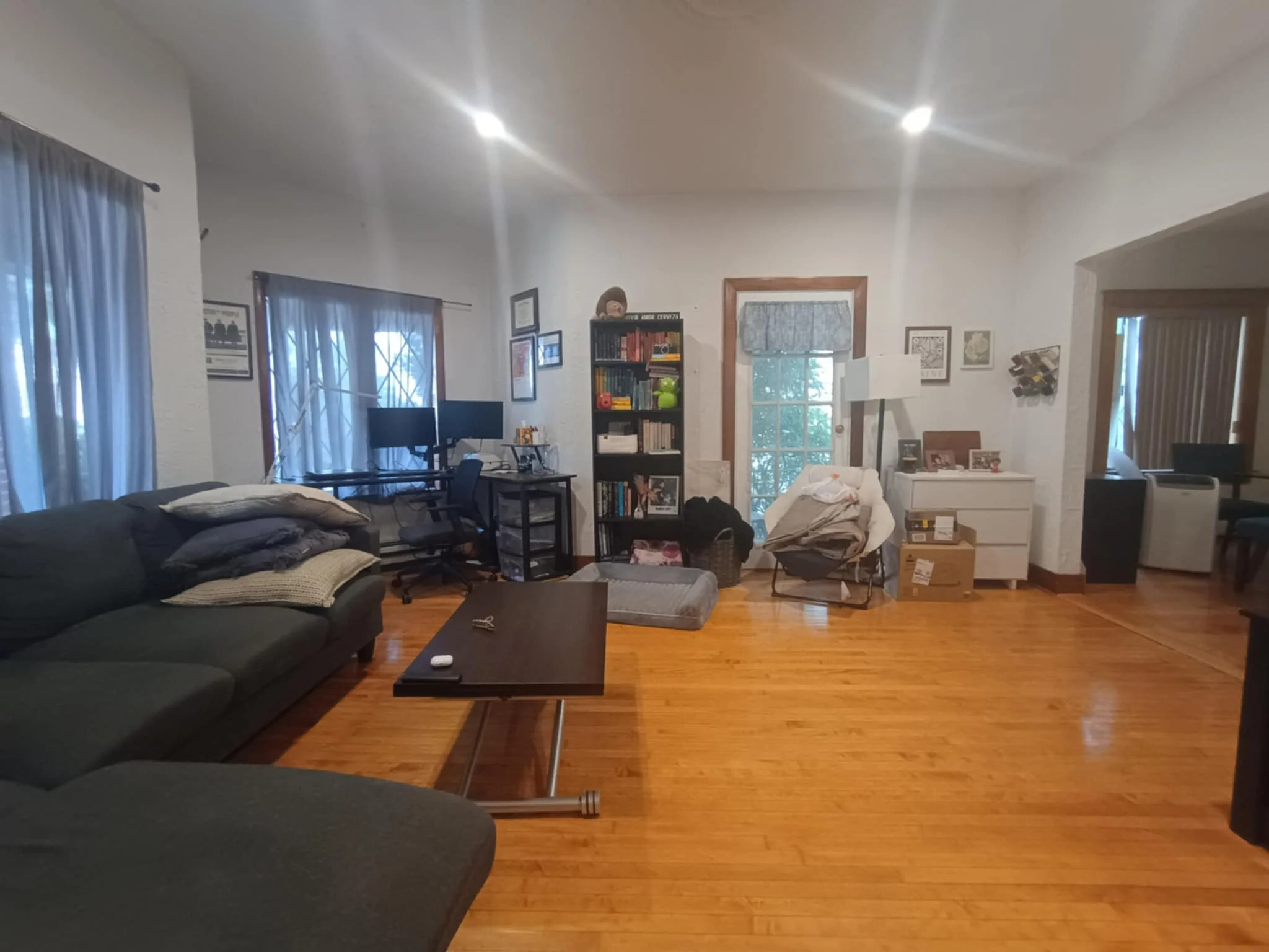 2 bed, 1 bath apartment for rent at 27 Scott St Unit 1, Woburn — photo 2 of 19