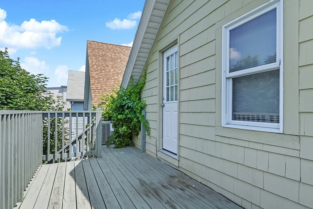 3 bed, 2 bath apartment for rent at 27 Shannon St Unit 2L, Brighton — photo 19 of 22