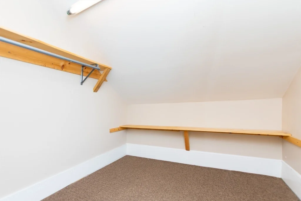 3 bed, 2 bath apartment for rent at 27 Shannon St Unit 2L, Brighton — photo 11 of 22