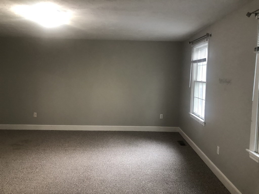 3 bed, 2 bath apartment for rent at 27 Shawmut Ave Unit 5, Weymouth — photo 8 of 13