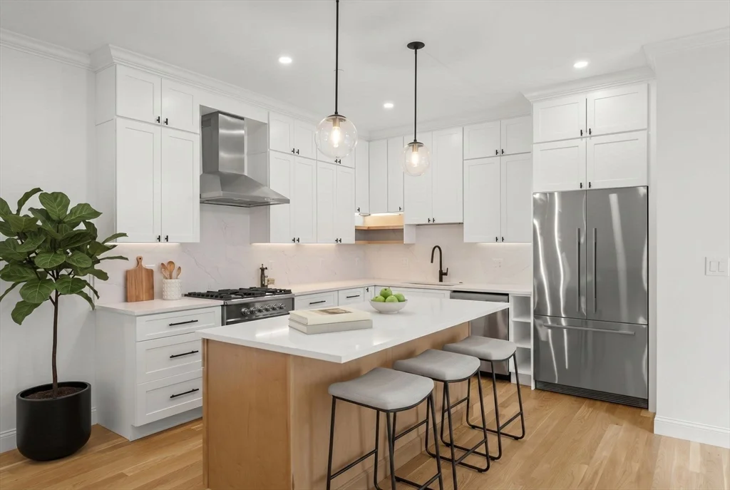 3 bed, 3 bath apartment for rent at 27 Shepard St Unit 3, Brighton — photo 1 of 33