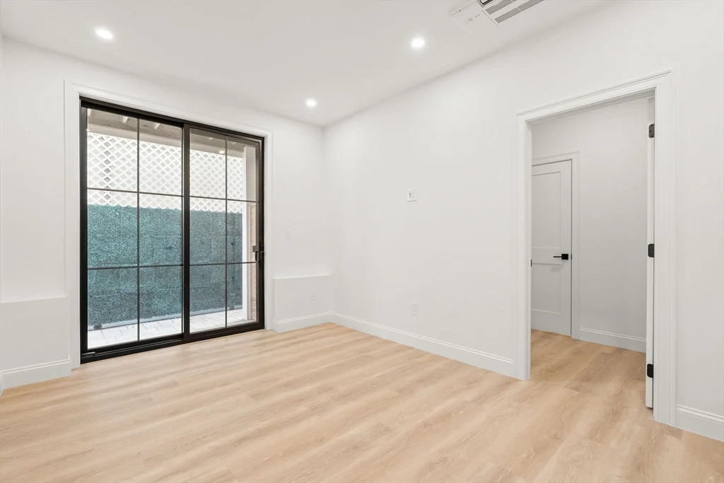 3 bed, 3 bath apartment for rent at 27 Shepard St Unit 3, Brighton — photo 26 of 33