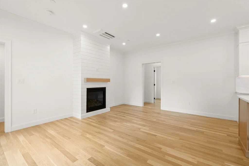 3 bed, 3 bath apartment for rent at 27 Shepard St Unit 3, Brighton — photo 10 of 33