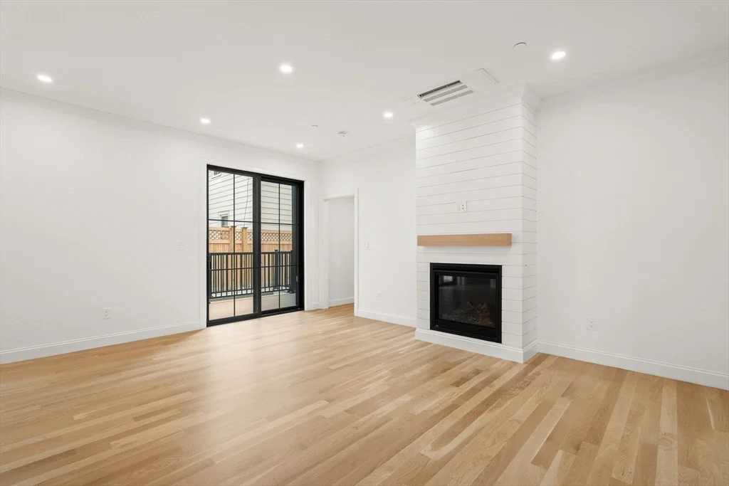 3 bed, 3 bath apartment for rent at 27 Shepard St Unit 3, Brighton — photo 11 of 33