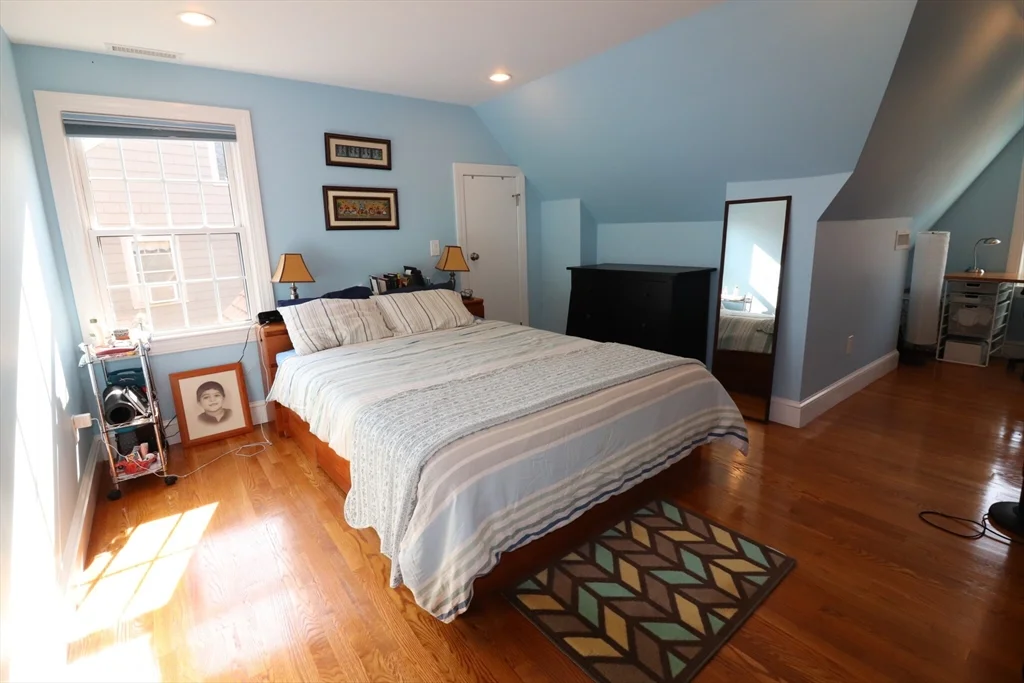 3 bed, 3 bath apartment for rent at 27 Somerset Rd, Brookline Hills — photo 30 of 37