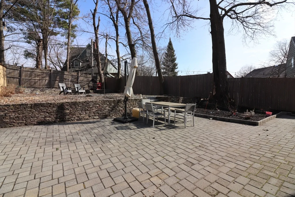 3 bed, 3 bath apartment for rent at 27 Somerset Rd, Brookline Hills — photo 32 of 37