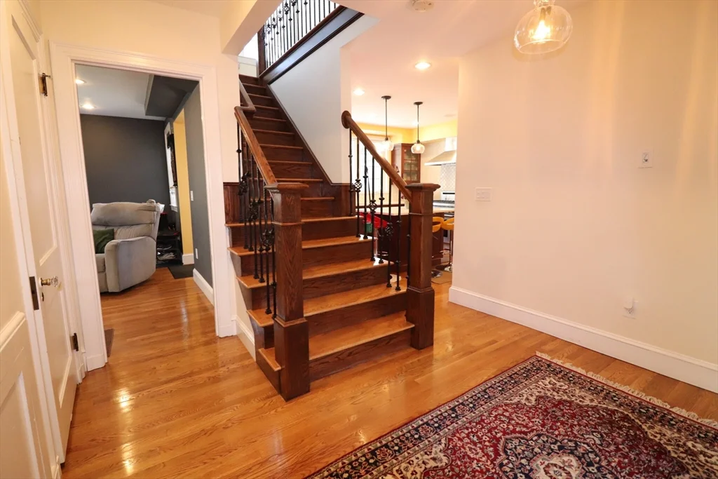 3 bed, 3 bath apartment for rent at 27 Somerset Rd, Brookline Hills — photo 16 of 37