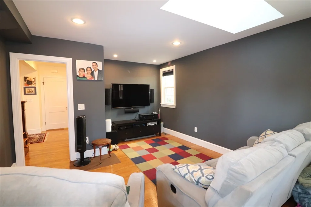 3 bed, 3 bath apartment for rent at 27 Somerset Rd Unit 27, Brookline Hills — photo 11 of 35