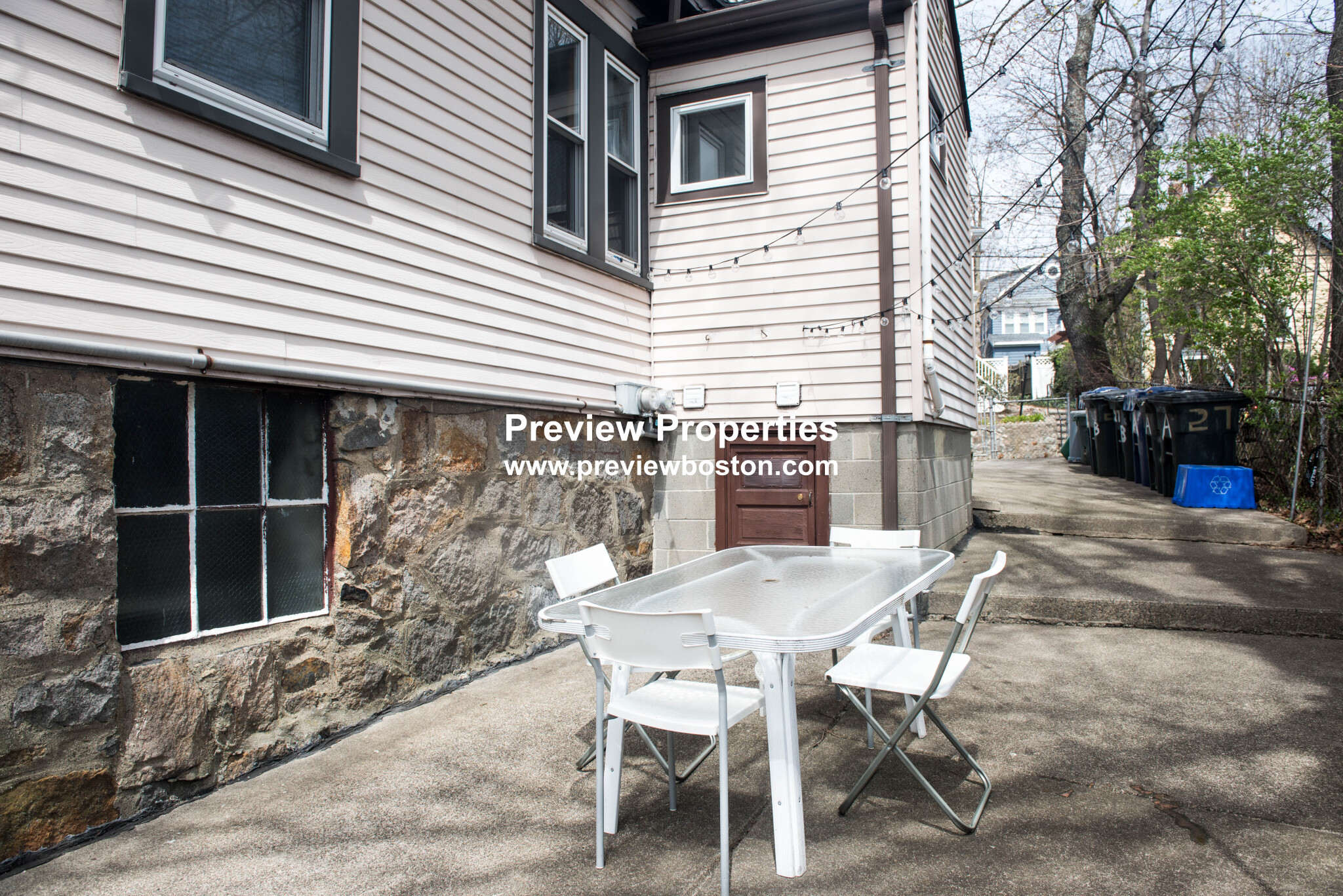 3 bed, 2.5 bath apartment for rent at 27 South Crescent Cir Unit A, Brighton — photo 13 of 15