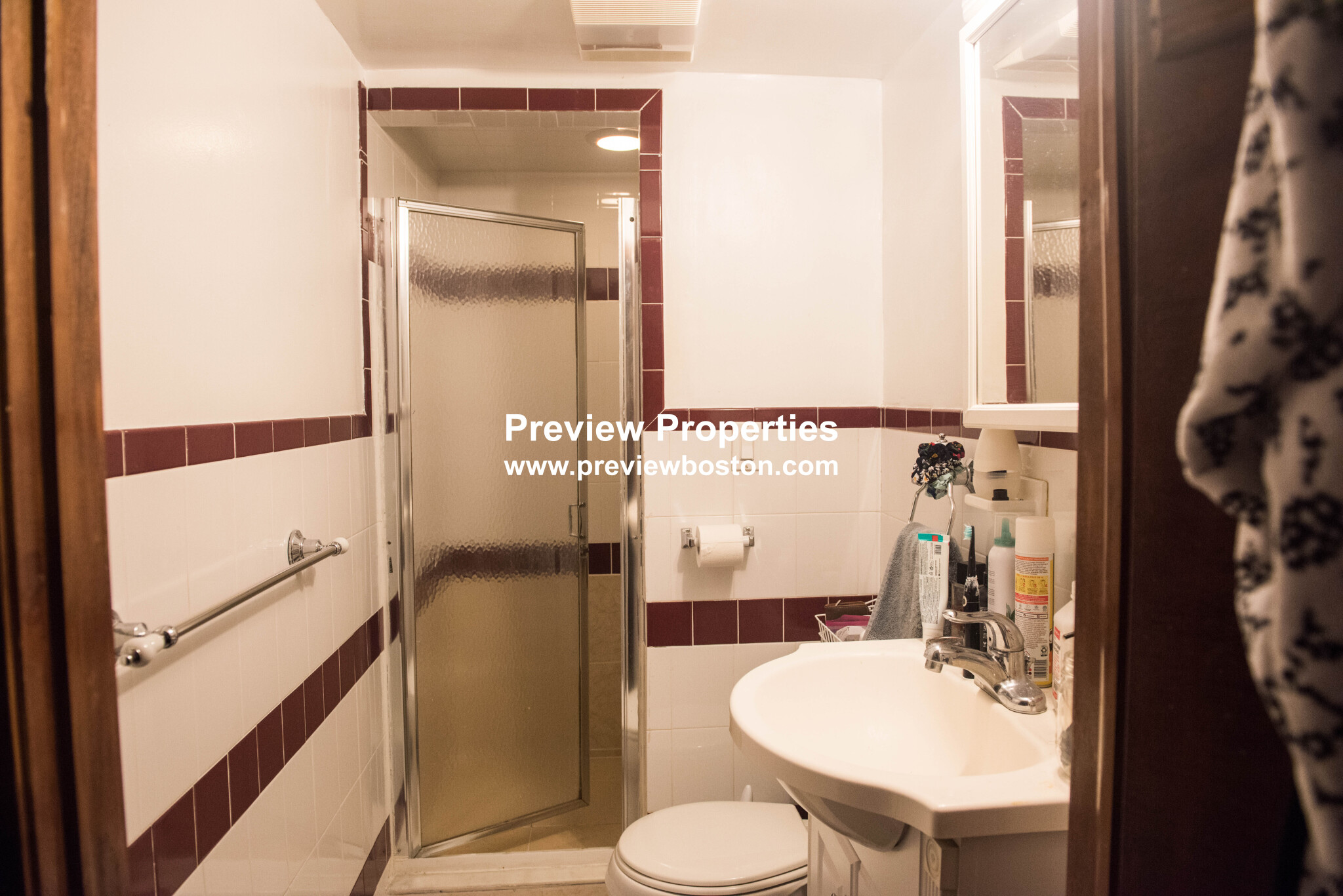 4 bed, 2.5 bath apartment for rent at 27 South Crescent Cir Unit AP, Brighton — photo 2 of 15