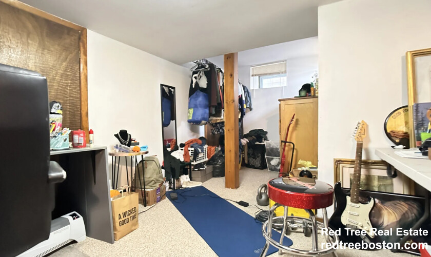 3.5 bed, 2 bath apartment for rent at 27 South Crescent Circuit Unit A, Oak Square — photo 13 of 15