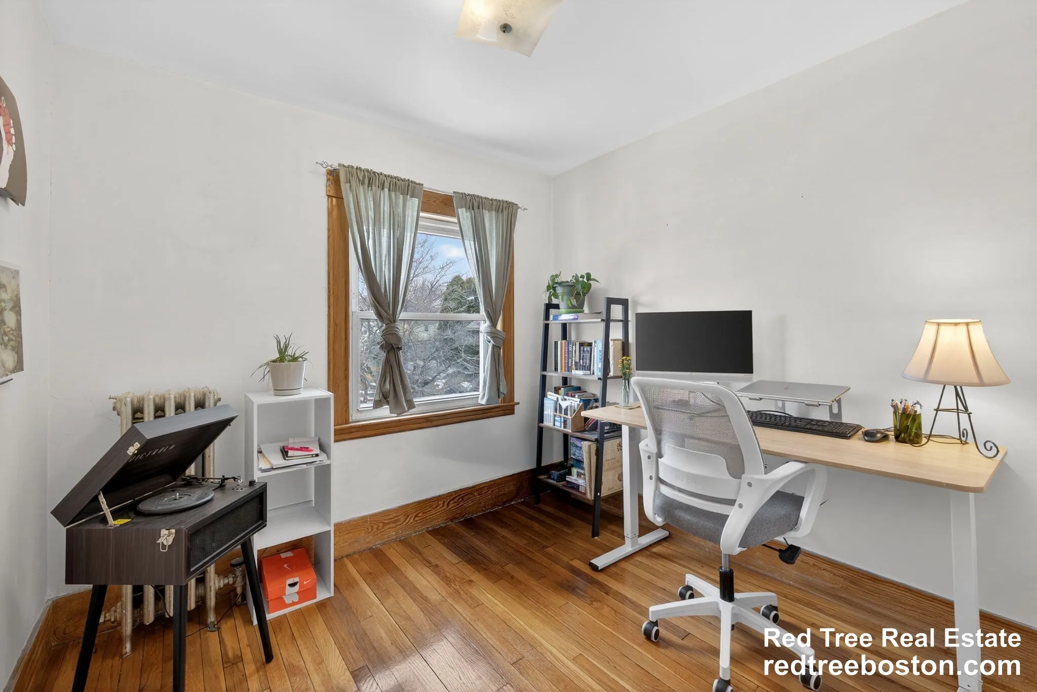 3.5 bed, 2 bath apartment for rent at 27 South Crescent Circuit Unit B, Oak Square — photo 8 of 15
