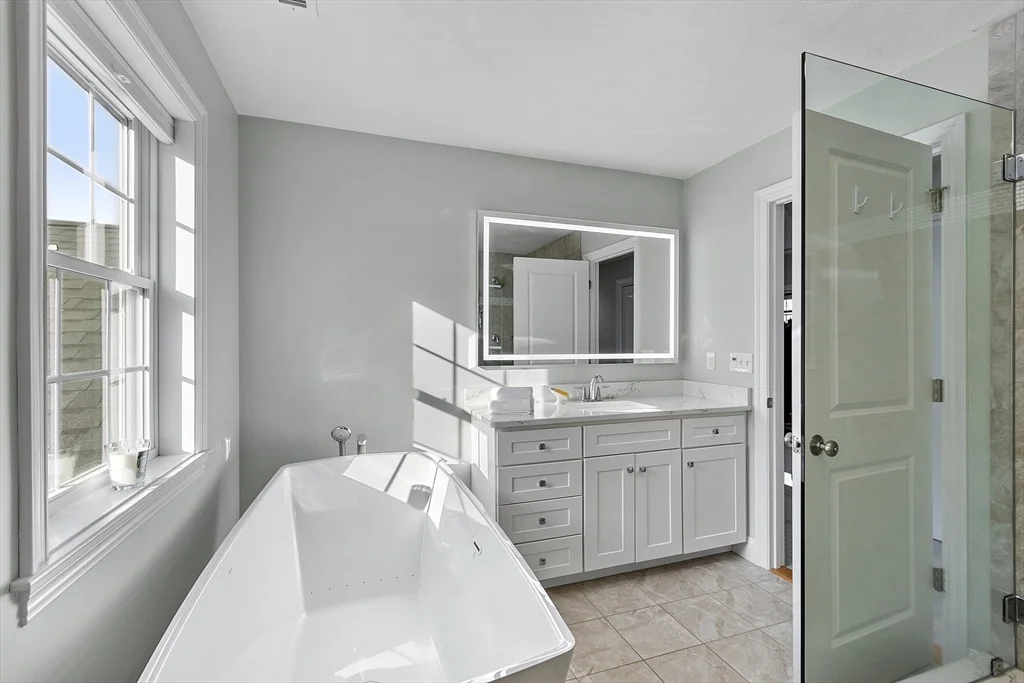 4 bed, 3 bath apartment for rent at 27 Spring Rd, Westborough — photo 33 of 41