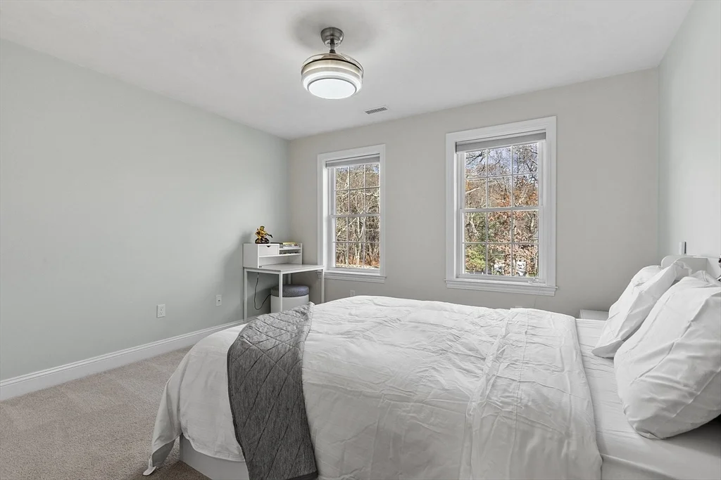 4 bed, 3 bath apartment for rent at 27 Spring Rd, Westborough — photo 27 of 41