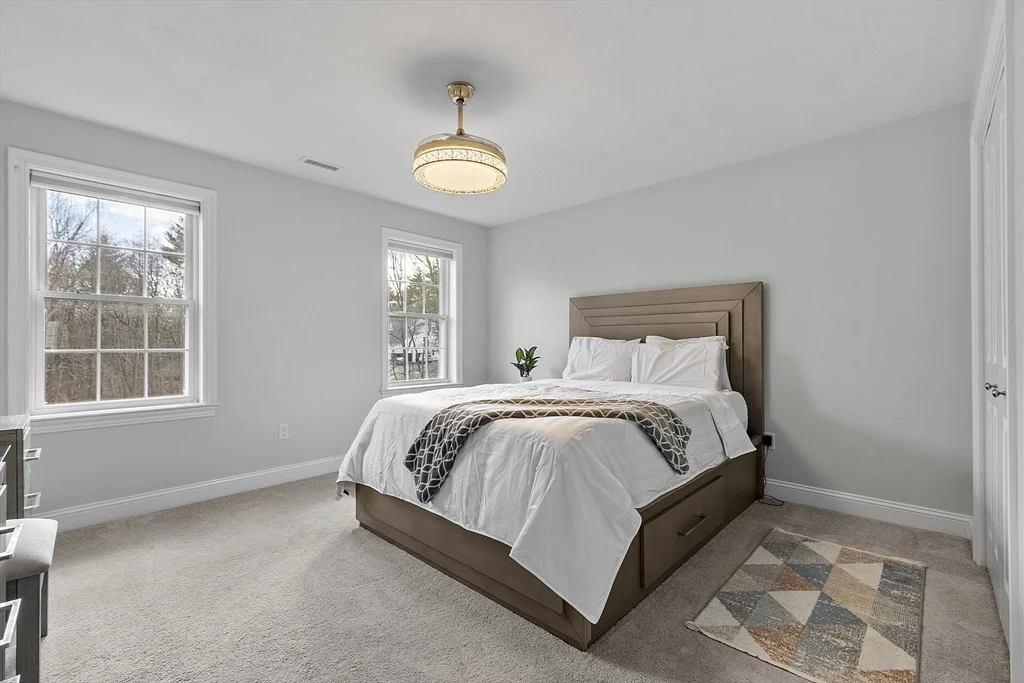 4 bed, 3 bath apartment for rent at 27 Spring Rd, Westborough — photo 22 of 41