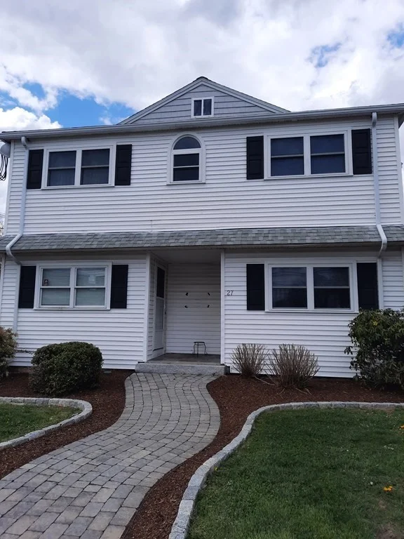 2 bed, 1 bath apartment for rent at 27 Spring St Unit 1, East Bridgewater — photo 1 of 4