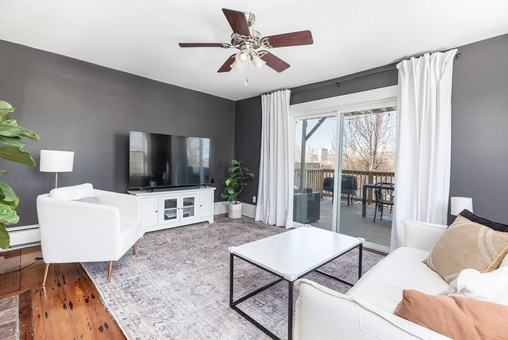 5 bed, 4+ bath apartment for rent at 27 St James St Unit 0, Roxbury — photo 8 of 19