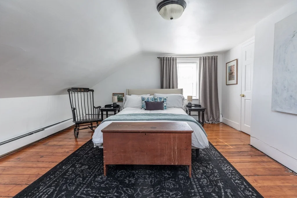 5 bed, 4+ bath apartment for rent at 27 St James St Unit 0, Roxbury — photo 14 of 19