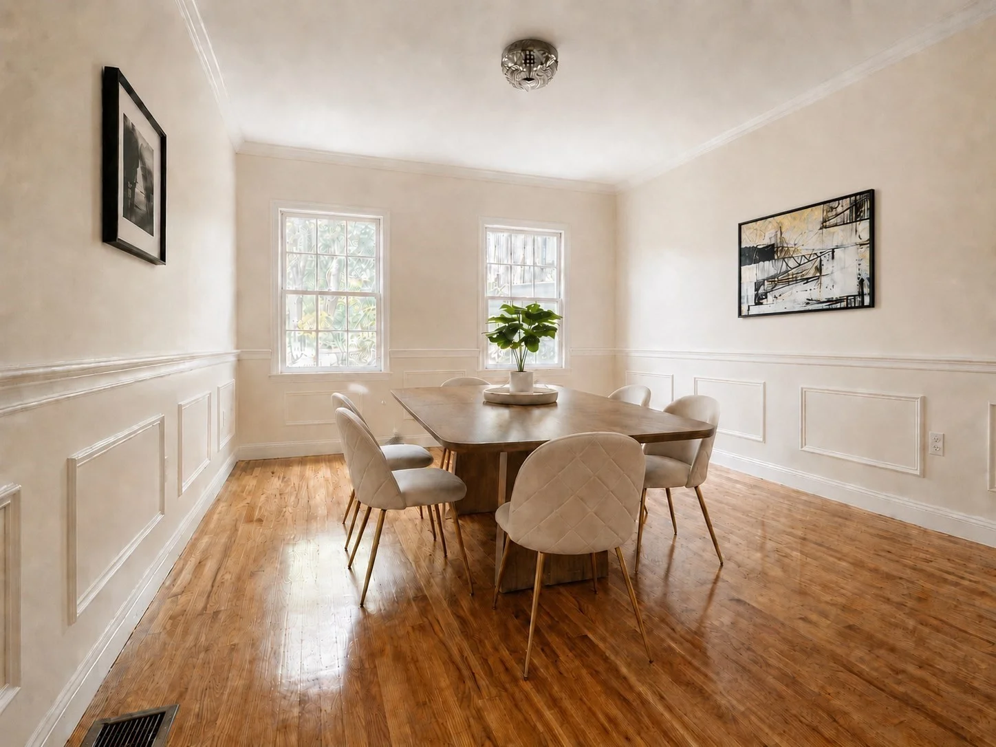 5 bed, 3 bath apartment for rent at 27 Sulivan Ave, Newton Upper Falls — photo 3 of 21