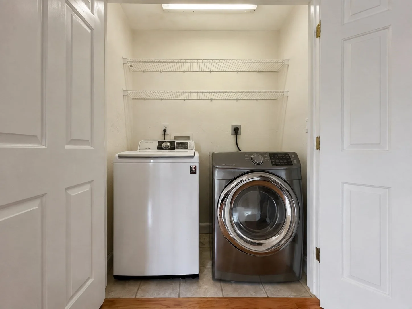 5 bed, 3 bath apartment for rent at 27 Sulivan Ave, Newton Upper Falls — photo 16 of 21