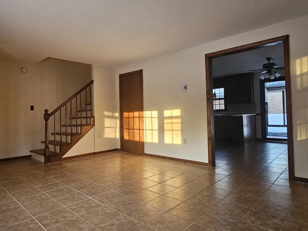2 bed, 1 bath apartment for rent at 27 Summer St Unit 27, Chelmsford — photo 5 of 15