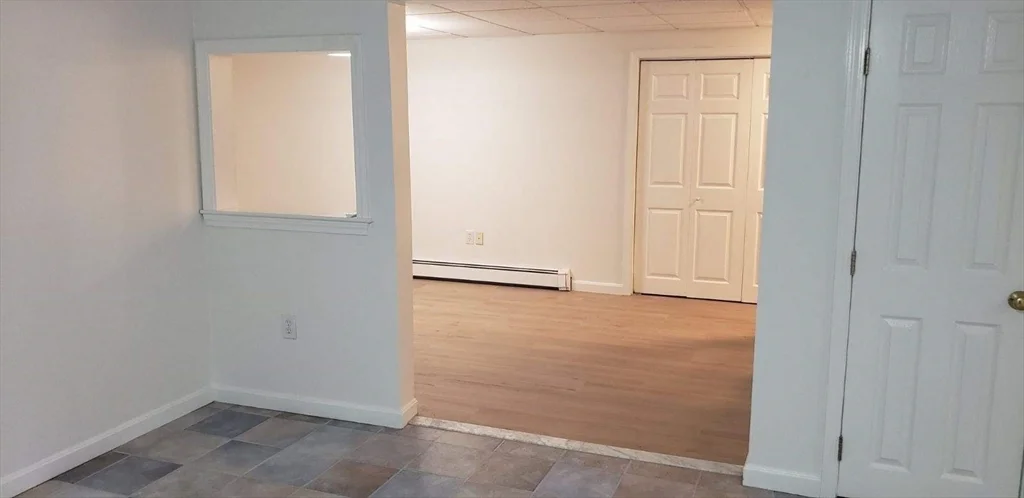 1 bed, 1 bath apartment for rent at 27 Tayla Dr Unit 1, Weymouth — photo 11 of 16